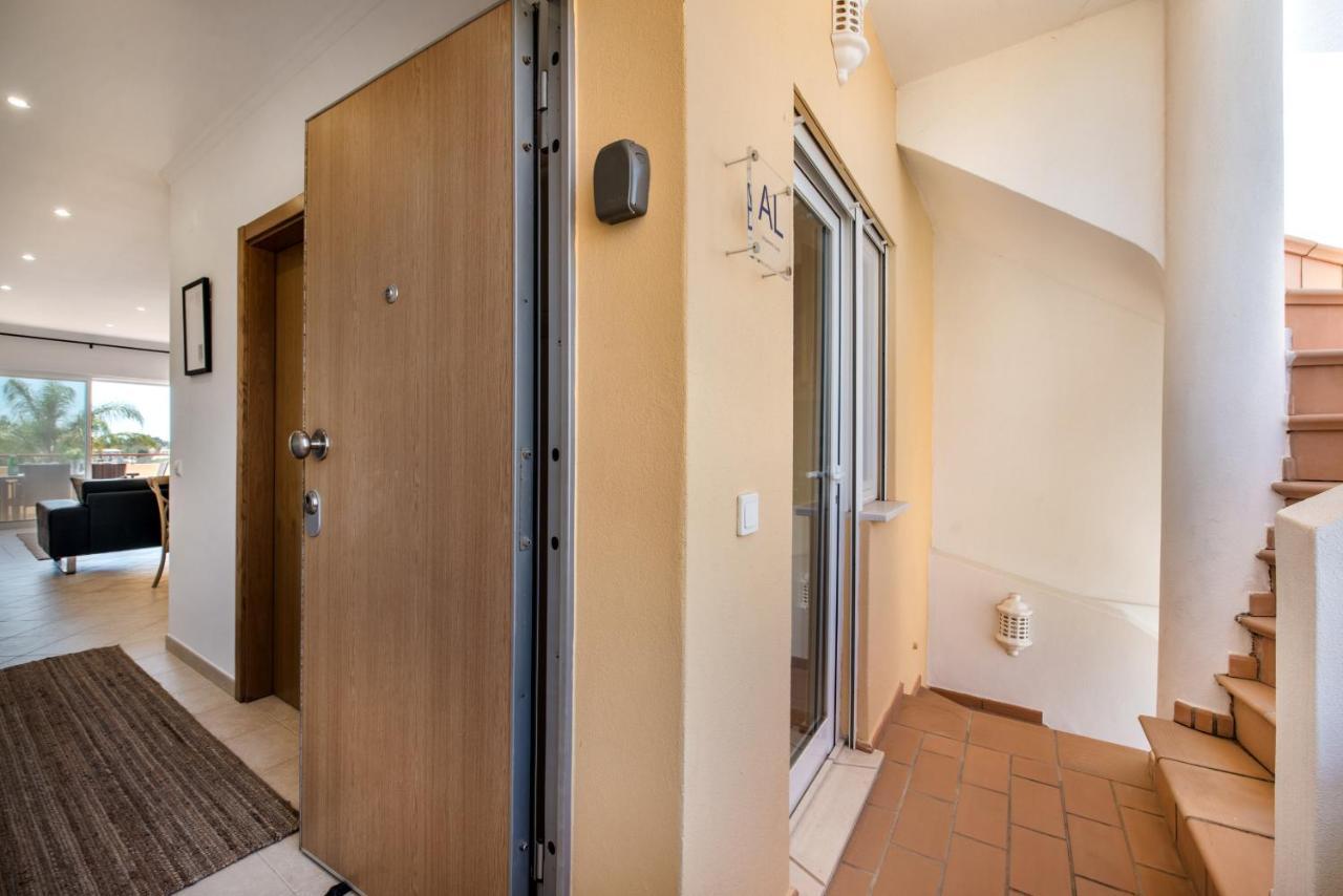 Beautiful Two Bedroom Apartment With Roof Terrace Carvoeiro (Lagoa) Exterior photo