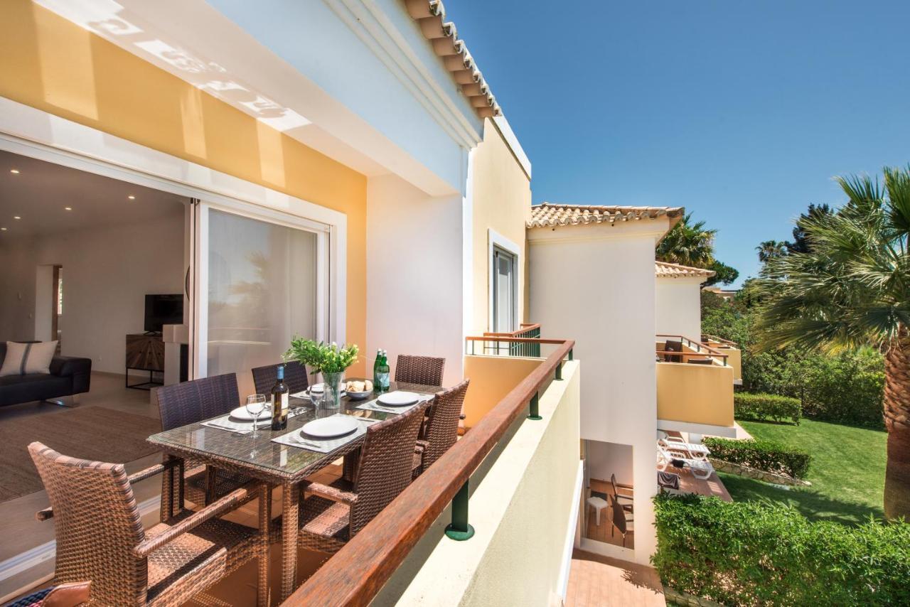 Beautiful Two Bedroom Apartment With Roof Terrace Carvoeiro (Lagoa) Exterior photo